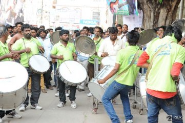 Prabhas Watches Baahubali at Sudharshan Theatre